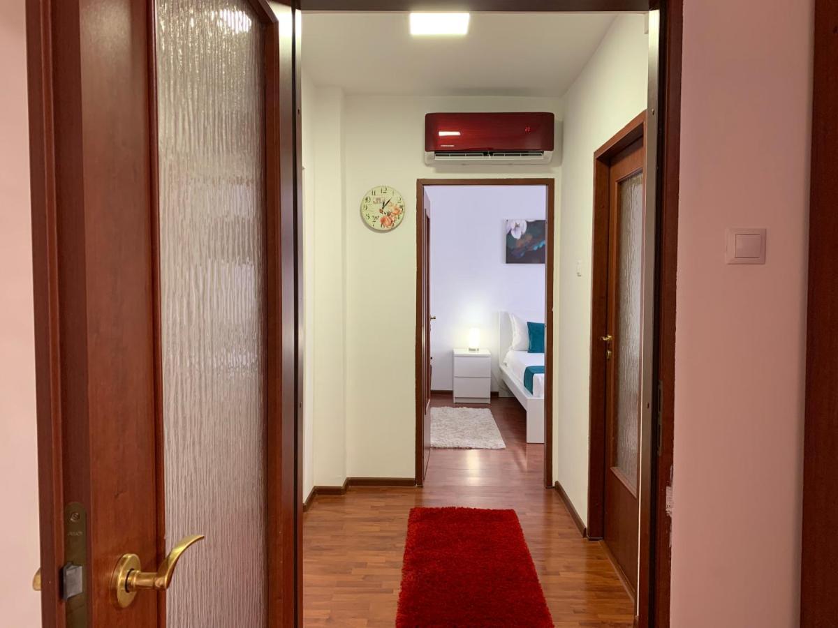 Ana Center Apartment Galati  Bagian luar foto