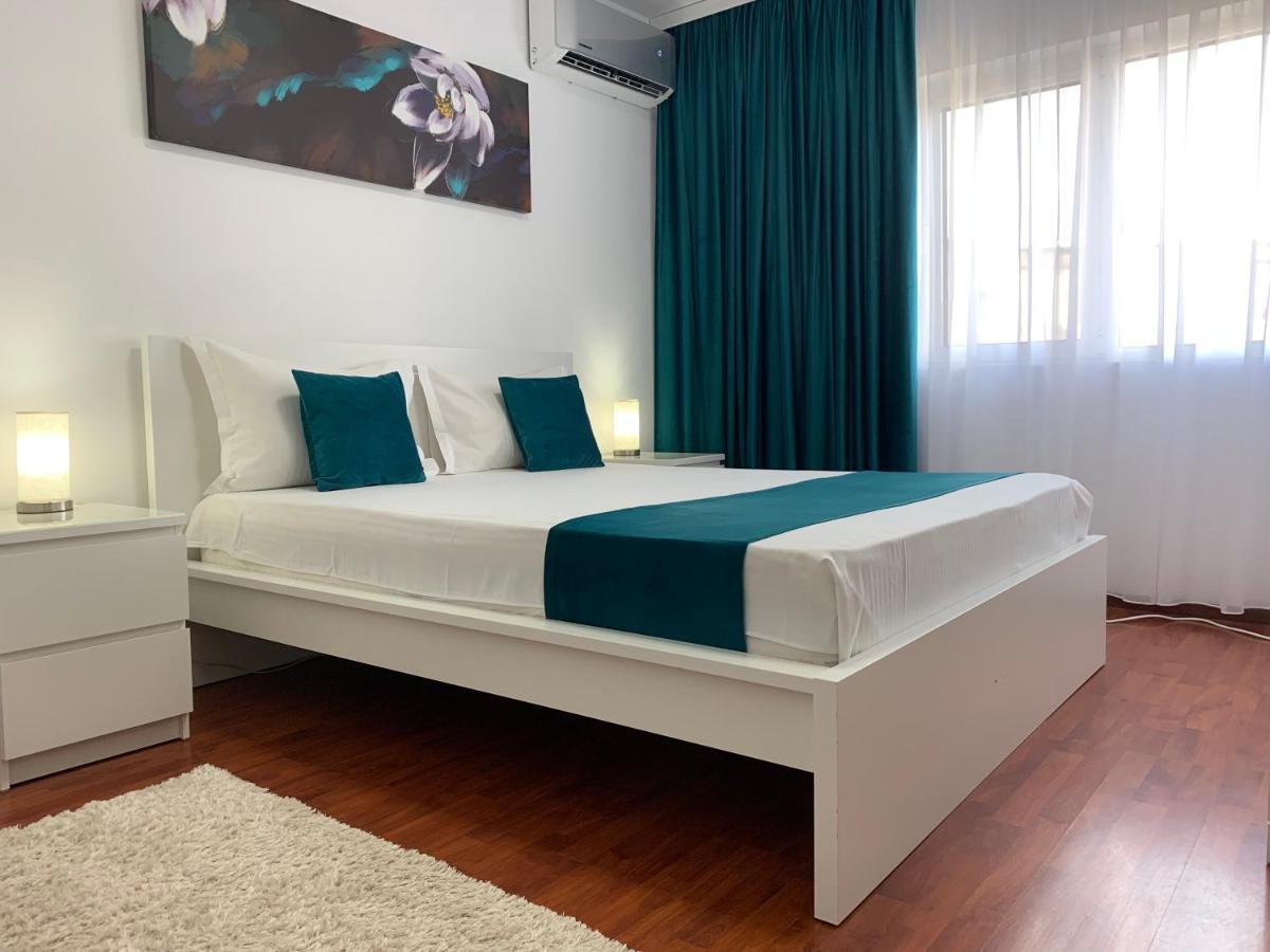 Ana Center Apartment Galati  Bagian luar foto