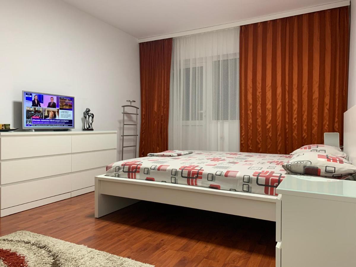 Ana Center Apartment Galati  Bagian luar foto