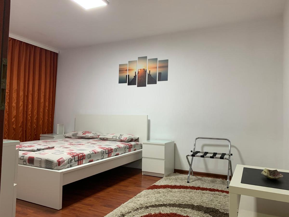 Ana Center Apartment Galati  Bagian luar foto