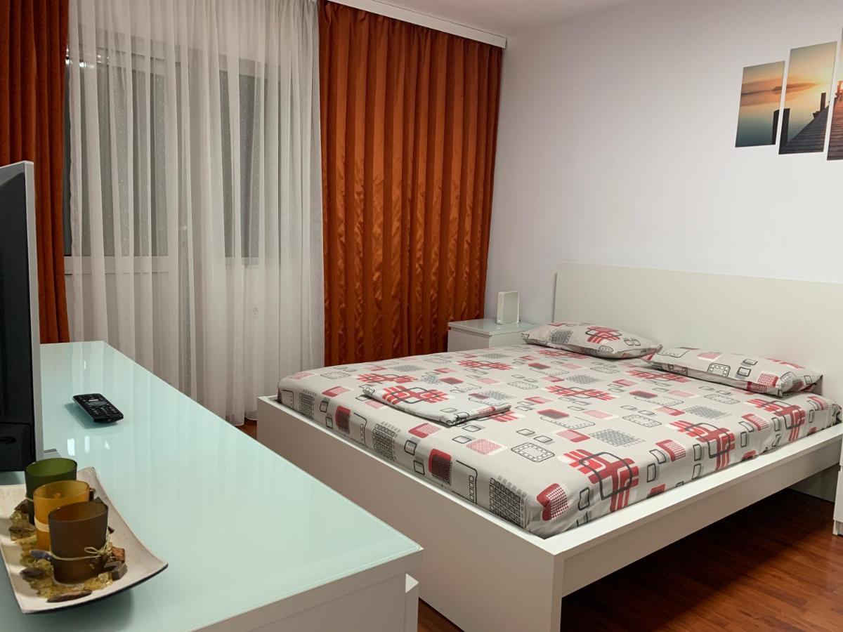 Ana Center Apartment Galati  Bagian luar foto