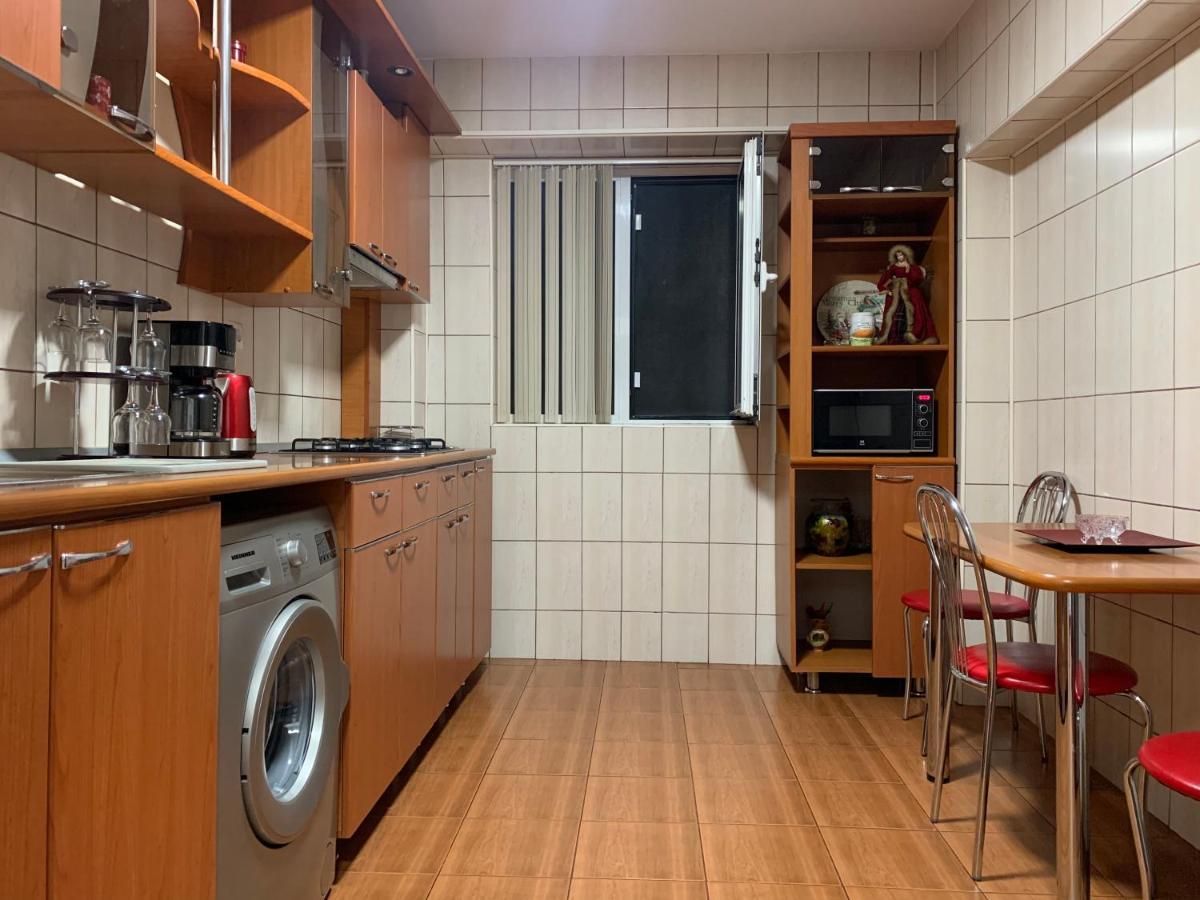Ana Center Apartment Galati  Bagian luar foto